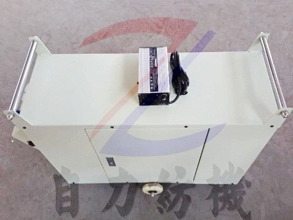 AU521G型锭子清洗加油机(充电式,低噪音,无需电线)