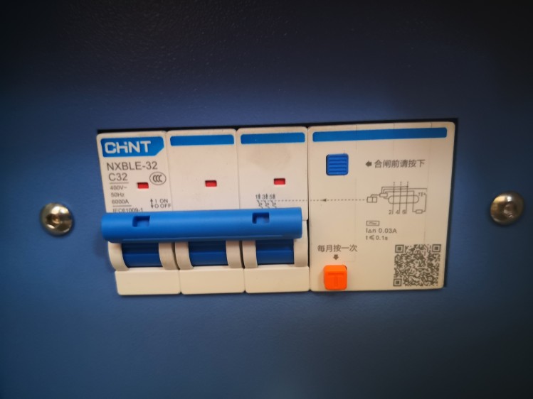 AU521F加油机 (3)_conew1.jpg